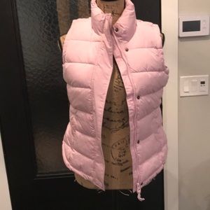 A lite pink vest.